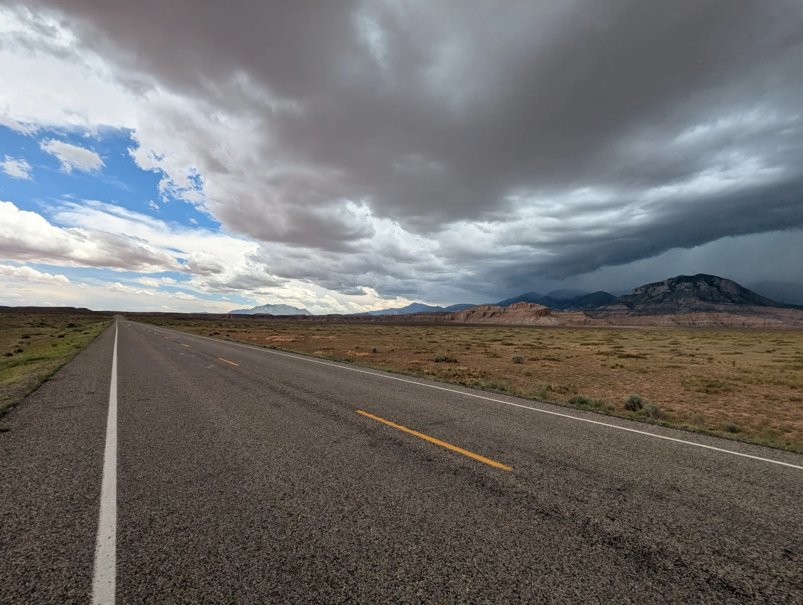 Lonely Highway - UT